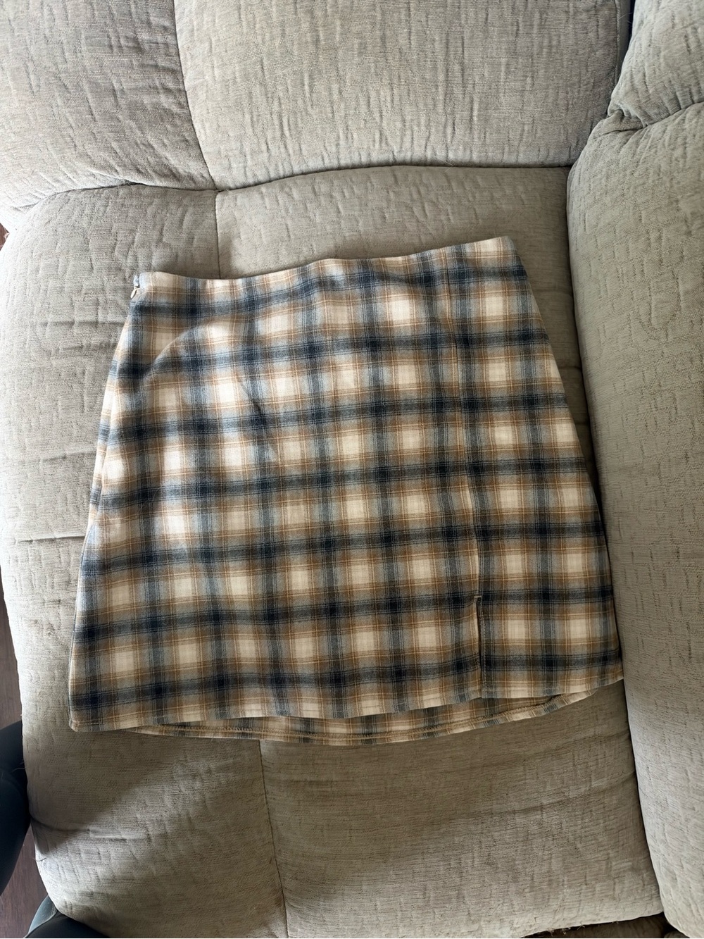Old Navy Plaid Mini Skirt Size Medium Blue Brown Tan Cream